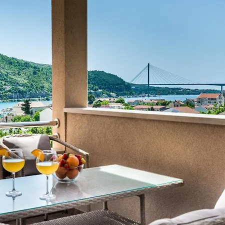 Du Lux 3 Apartmán